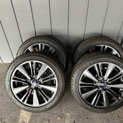 🚗 17” ENKEI wheels & DUNLOP tires 🚙