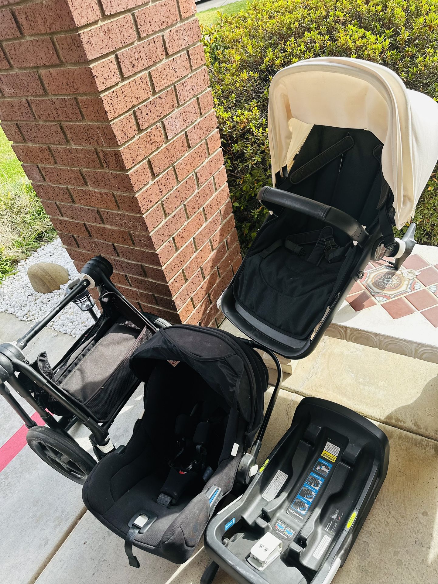 ibiyaya lightweight dog stroller - Hercules Large for Large Dogs and Cats - Convenient and Foldable, Spacious Room and Pneumatic Tires for a Smooth Ride Size:7FT Casting-M Raven20 The JetPaw pet stroller Shoei Neotec 3 Modular