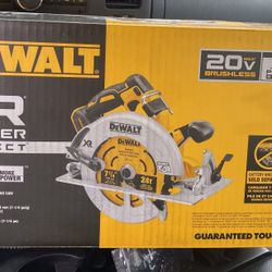Dewalt 7-1/4  Circular Saw 