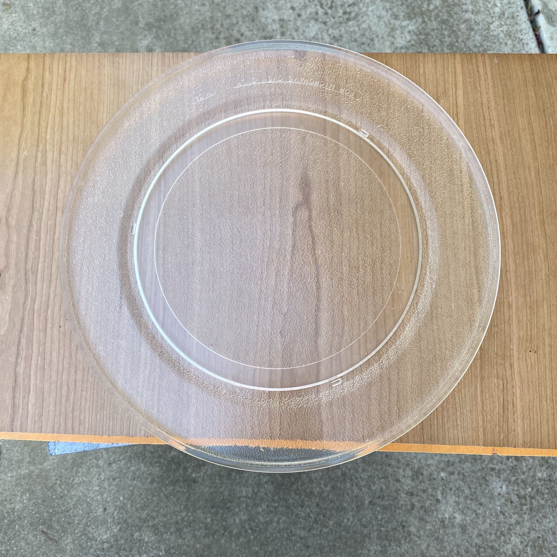 Microwave glass tray