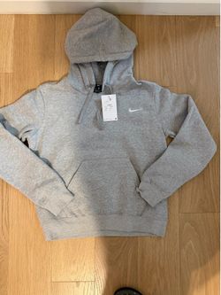 Nike women’s hoodie size M