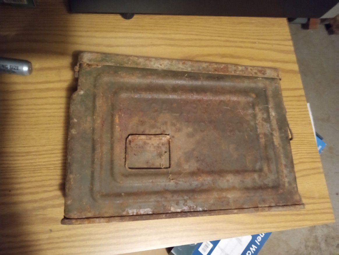 Ammo Can Empty..Vintage