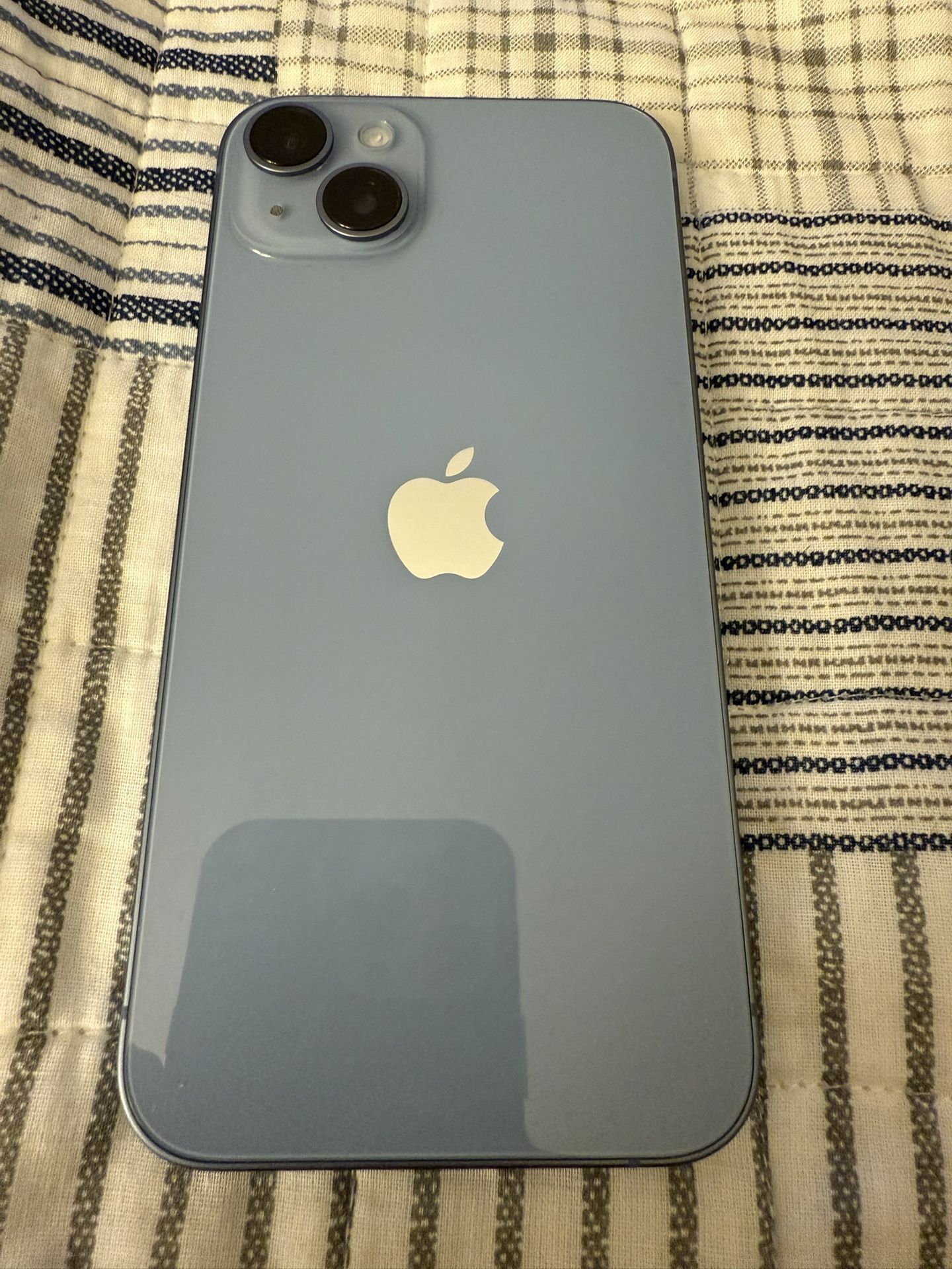 iPhone 14 Plus