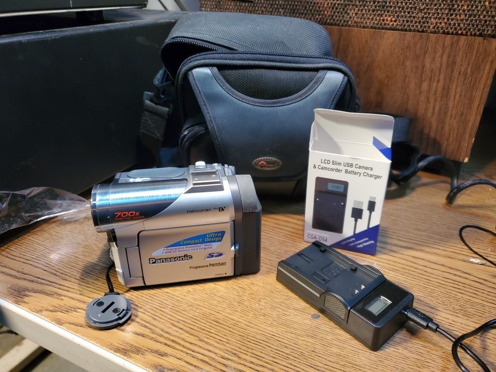 Panasonic PV-DC252D MiniDv Camcorder VCR Player Video Transfer Recorder