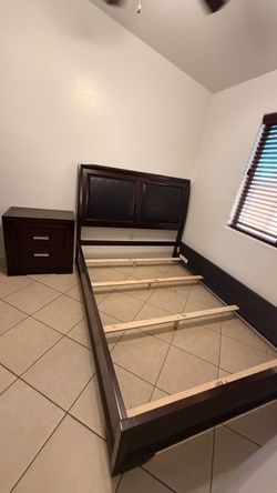 Queen size bed