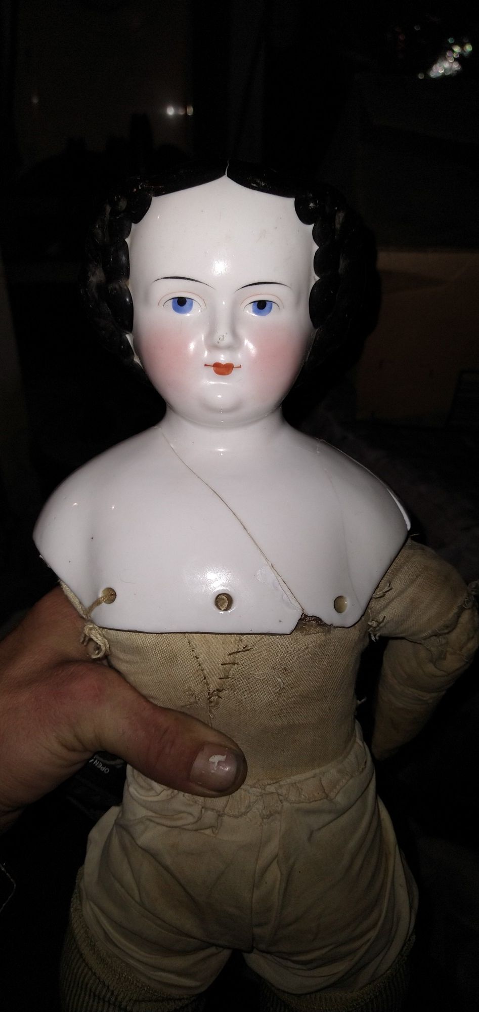 German flat top high brow porcelain doll (1860)