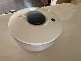 Salad dryer - $10