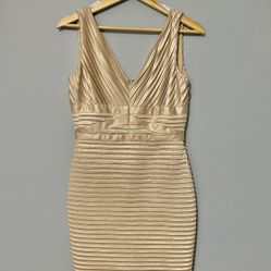 Calvin Klein Size 4 Gold/Champagne Dress