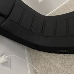 gaming rocking chair with ports on side 
