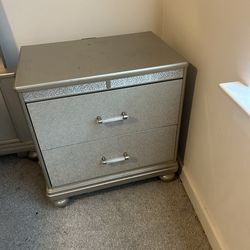 Grey full size bed set