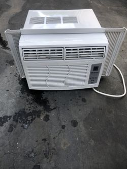 Very new GE air conditioner