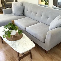  Reversible Sectional / Sofa / Couch 
