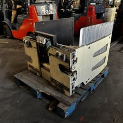 FORKLIFT ATTACHMENT 