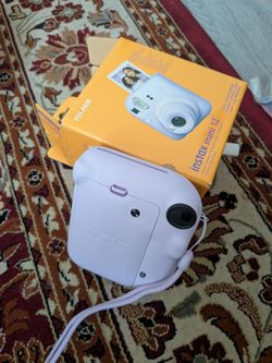 Fujifilm Instax Mini 12 (Purple) – Excellent Condition