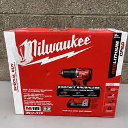 NEW OPEN: Milwaukee 3601-21P M18 Compact Brushless 1/2" Drill/Driver Kit (
