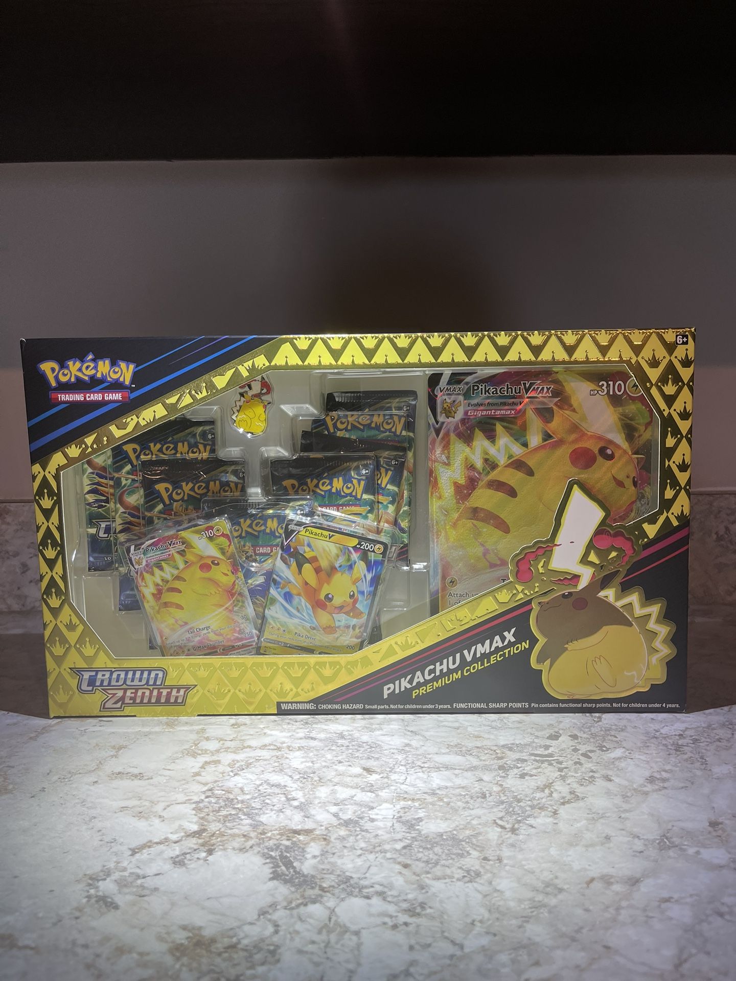 Crown Zenith Pikachu VMAX PREMIUM Collection Box