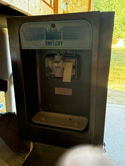 Taylor Ice Cream Machine 