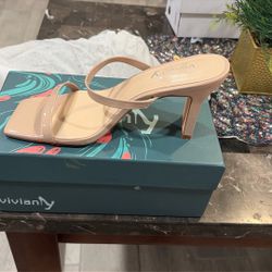 Brand New Open Tow Shoes For Woman Size 6.5