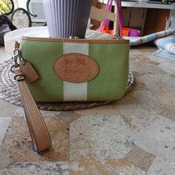 Coach Wallet Like NEW