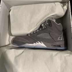 Jordan 5 Wolf Grey Men & Gs Sizes
