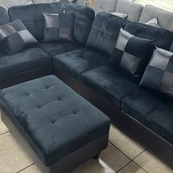 NEW SECTIONALS WITH OTTOMAN 
