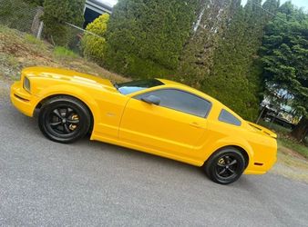 2005 Ford Mustang