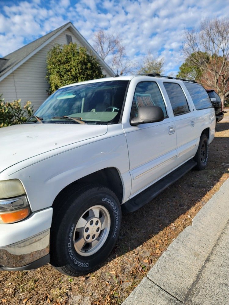 2002 Chevrolet Suburban