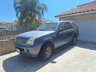 2002  Mercury Mountaineer