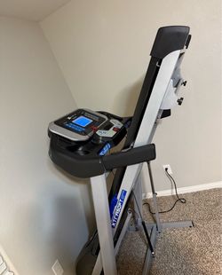 XTERRA Folding Treadmill