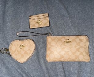 Coach Set