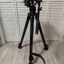 Manfrotto 635 Fast Single Tripod Carbon Fiber w/ Nitrotech 608