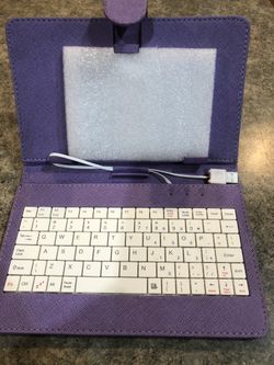 Tablet case with keyboard