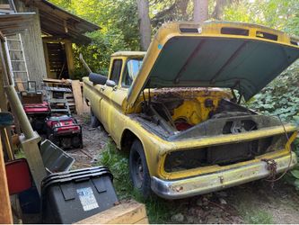 62. GMC.