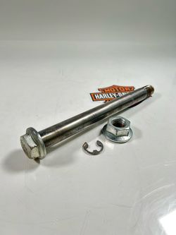 2004-2021 Harley Davidson Sportster Swingarm bolt OEM 47500005. SM9KNT0514