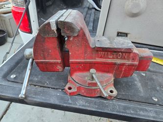 Heavy Duty Vintage Wilton Vise