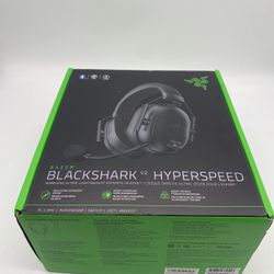 Razer BlackShark V2 HyperSpeed wireless gaming headset