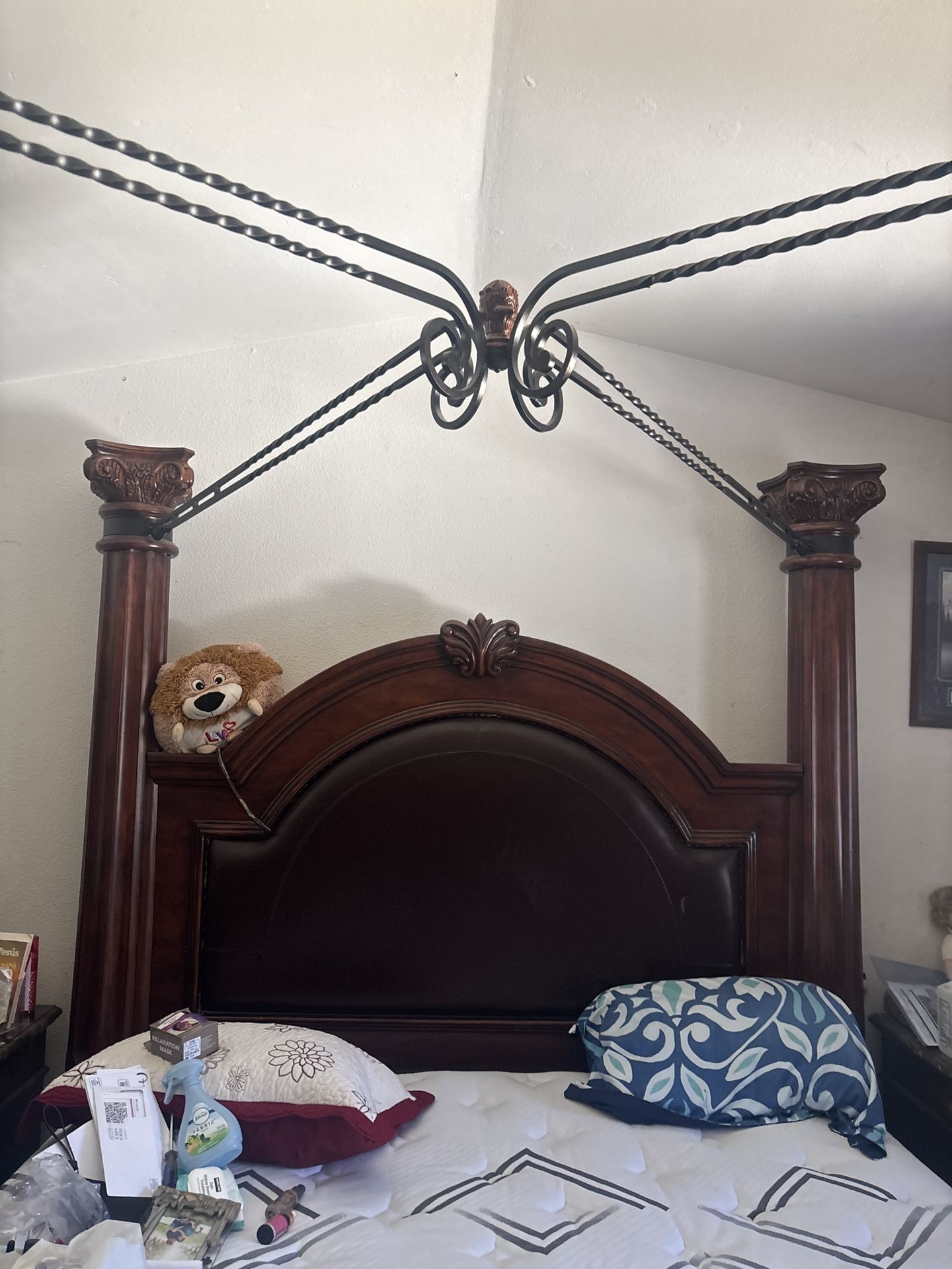 Kingsize Bed frame And Big Dresser With Mirror And Granite Countertop