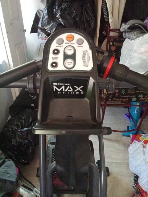 Bowflex Max Trainer 
