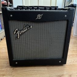Fender Mustang 1 (v.2) Guitar Amp