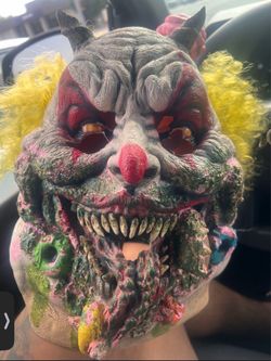 Halloween clown mask