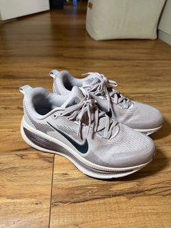 Women’s Nike Vomero