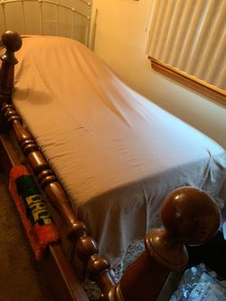 Queen Size Headboard, Footboard, and Frame