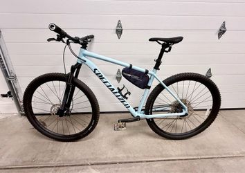 Specialized Rockhopper Elite 29 bike