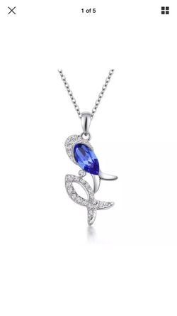 Women's jewelry Blue crystal rhinestone double fish charm Silver pendant necklace