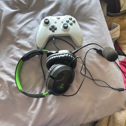 Turtle Beach Headset Plus Xbox One Controller 
