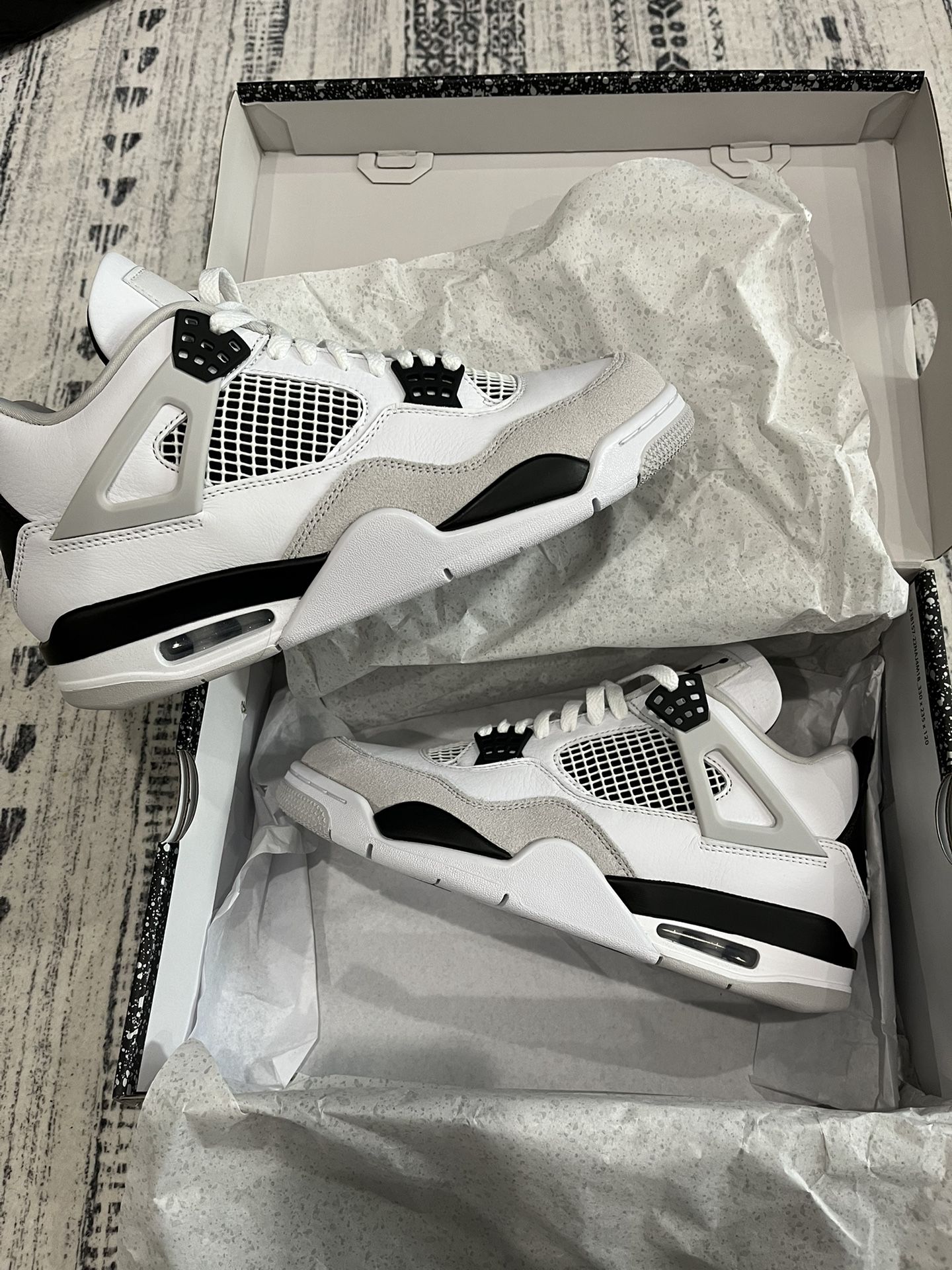 New Nike Air Jordan 4 Retro “Military Black” Men Size 8.5