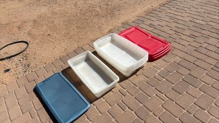 Plastic Storage Bins with Lids