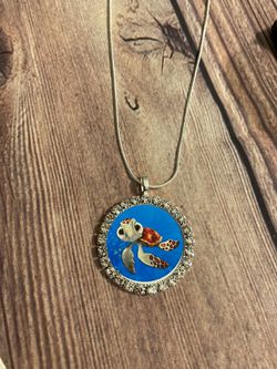 Crush from finding Nemo necklace