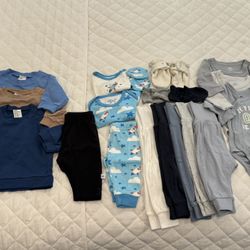19 Piece Baby Boy Bundle 0-3M, H&M Cloud Island Burt’s Bees Kimono Sets, Mittens, Booties, Sweaters