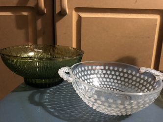 2 piece vintage glassware